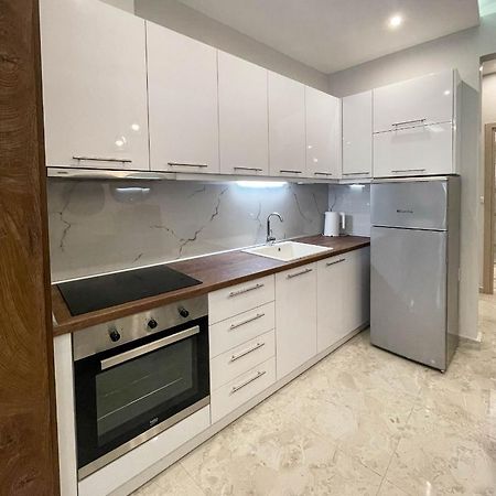 C.3 Anemone Lux_Apartment Thessaloníki Luaran gambar